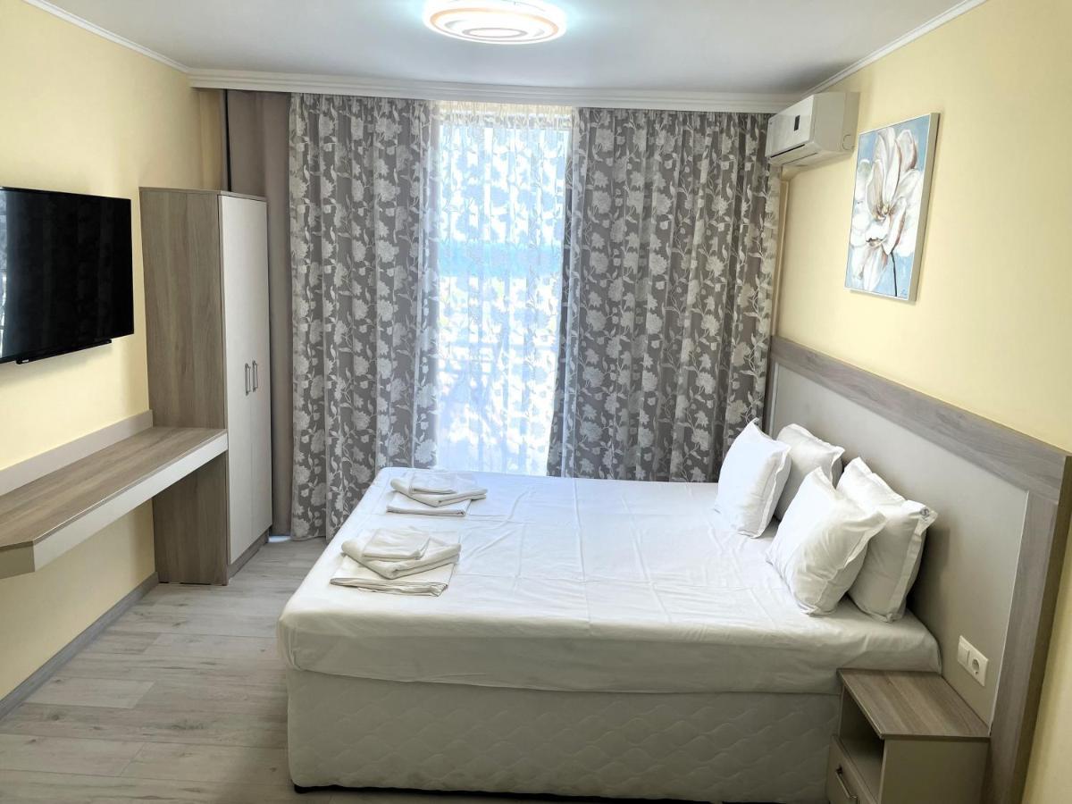 Sea View Apartment Free Parking Primorsko Exterior photo